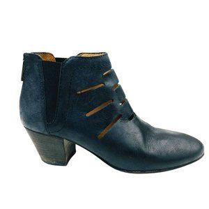 Aquatalia by Marvin K Freida Ankle Leather Cutout Boots Black Color Size 6.5